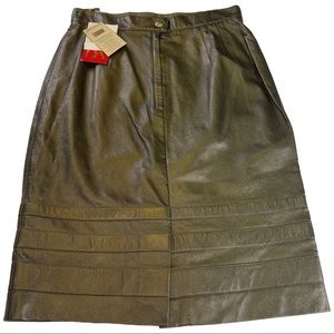 NWT VTG Escada Leather Skirt Metallic Bronze Sz 38